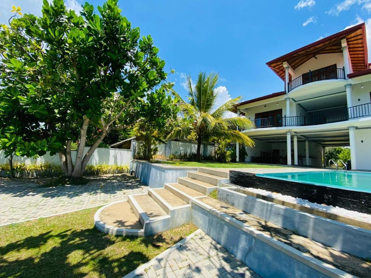 Villa Riverside Aluthgama Exterior foto